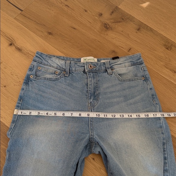 👖 Re Generation by Celebrity Pink Women’s Light Blue Denim Jeans Size 7/28 - Picture 5 of 9